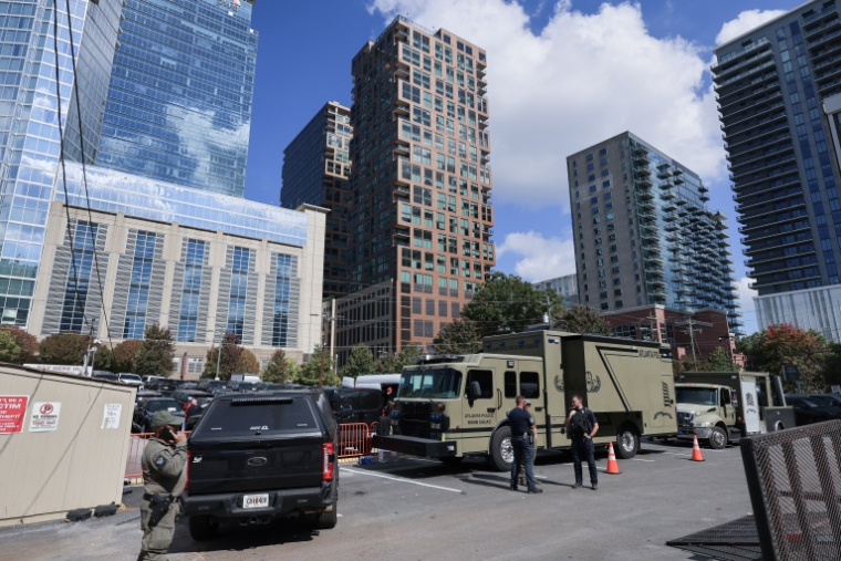 Les forces de sécurité déployées davant le site de la réunion des ministres des Affaires étrangères du G20 à Atlanta (Etats-Unis), le 29 octobre 2026 ( AFP / ERIK S. LESSER )
