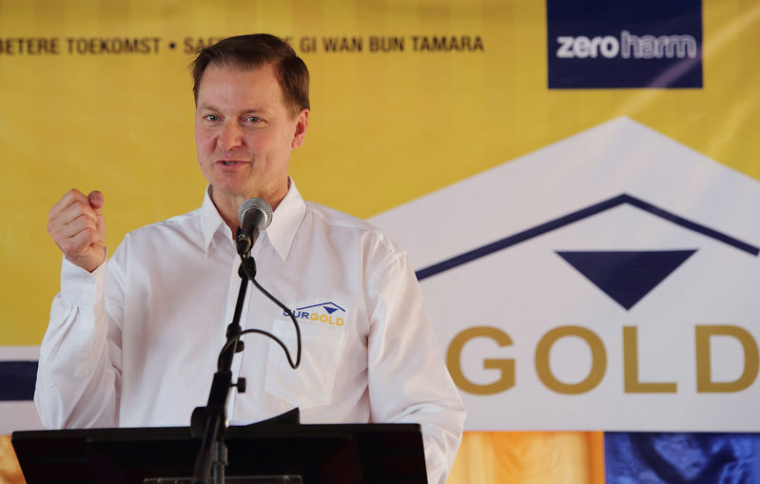 OR: NEWMONT REJETTE L'OFFRE DE BARRICK GOLD, PROPOSE UNE COENTREPRISE