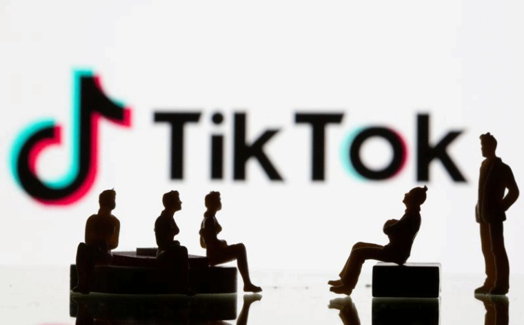 LA DATE BUTOIR POUR LA VENTE DE TIKTOK NE SERA PAS PROLONGÉE, DIT TRUMP