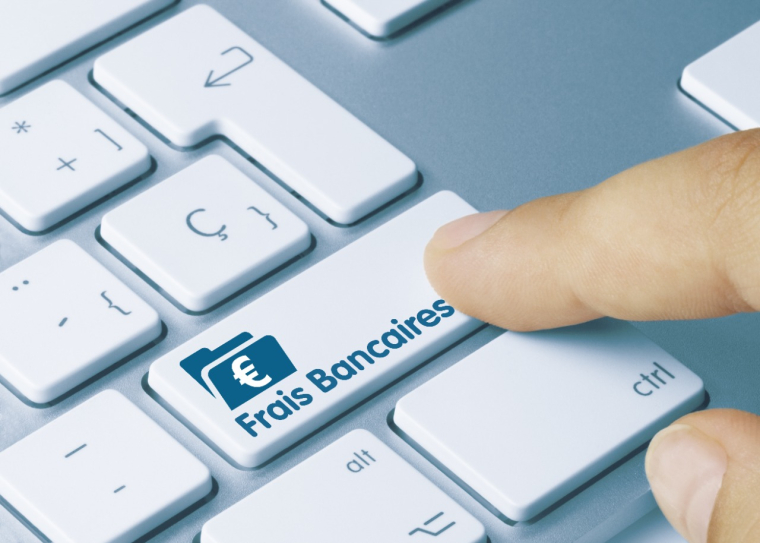 Une banque peut vous facturer des frais pour envoi d'une lettre d'information. (Crédits: © momius - stock.adobe.com)