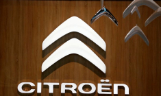 CITROËN POURSUIT SA MUE AVEC UNE C4 AUX LIGNES PLUS SPORTIVES