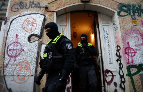 Raid contre des personnes accusées de soutenir le Hamas