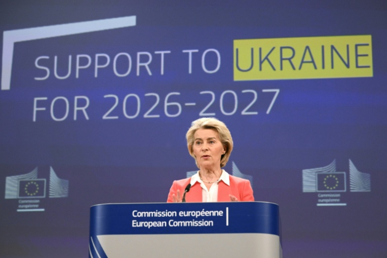 L'Union européenne prévoit de verser "autour de la mi-juin" une première aide budgétaire de 3,2 milliards d'euros à l'Ukraine, dans le cadre de son prêt géant de 90 milliards d'euros ( AFP / Nicolas TUCAT )