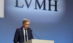 Le PDG de LVMH, Bernard Arnault, lors de la présentation des résultats financiers 2025 du groupe français du luxe, le 27 janvier 2026 à Paris ( AFP / Ludovic MARIN )