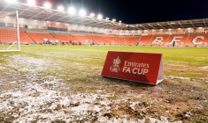 Avalanche de matchs reportés en Angleterre