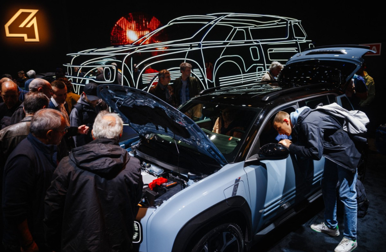«Les ventes qui se réalisent lors d'un salon ou d'une foire excluent un droit de rétractation» (Crédit photo: Dimitar DILKOFF / AFP)