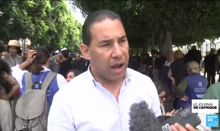 Arrestation de Sonia Dahmani et Mehdi Zagrouba : manifestation des avocats à Tunis