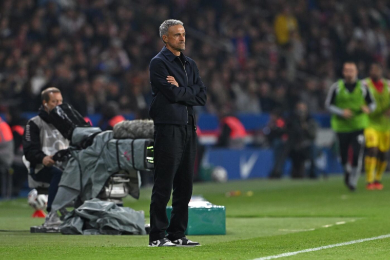 Enrique et Digne peu loquaces sur le sujet des lycéens