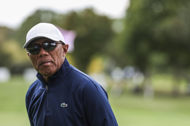 Le Paris FC songerait à... Antoine Kombouaré !