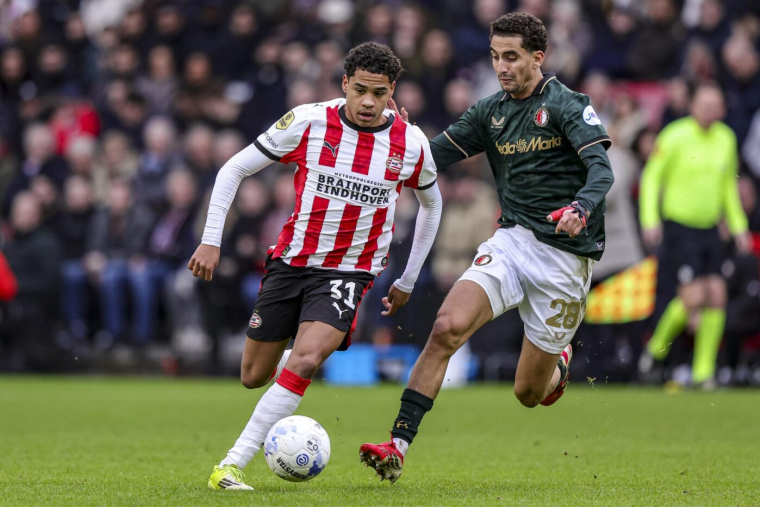 Le PSV torpille Feyenoord en vingt minutes