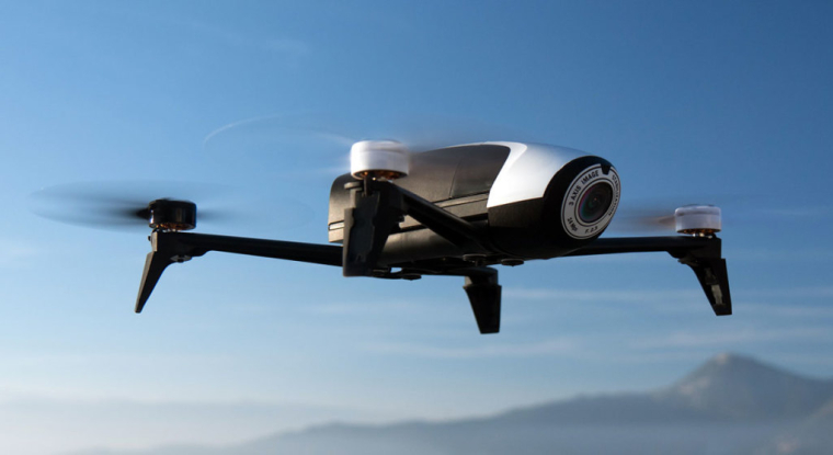 Parrot vend des drones aussi bien au grand public qu'aux professionnels. (© Parrot)