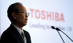 LE DG DE TOSHIBA DÉMISSIONNE SUR FOND D'OPPOSITION AU PROJET DE SCISSION
