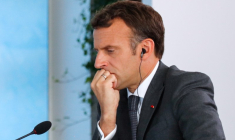 CORONAVIRUS: LA FRANCE DOUBLE SES DONS DE DOSES DE VACCINS, DIT MACRON