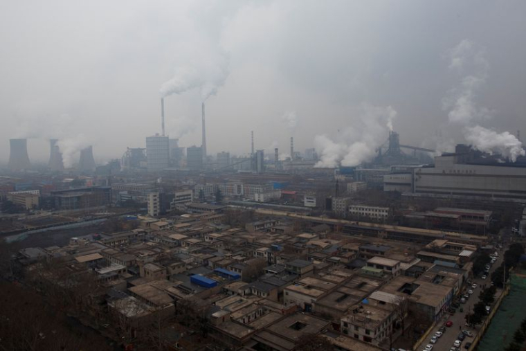 LA CHINE RECONNAÎT AVOIR ENCORE "DU CHEMIN À FAIRE" SUR LA VOIE DE LA NEUTRALITÉ CARBONE
