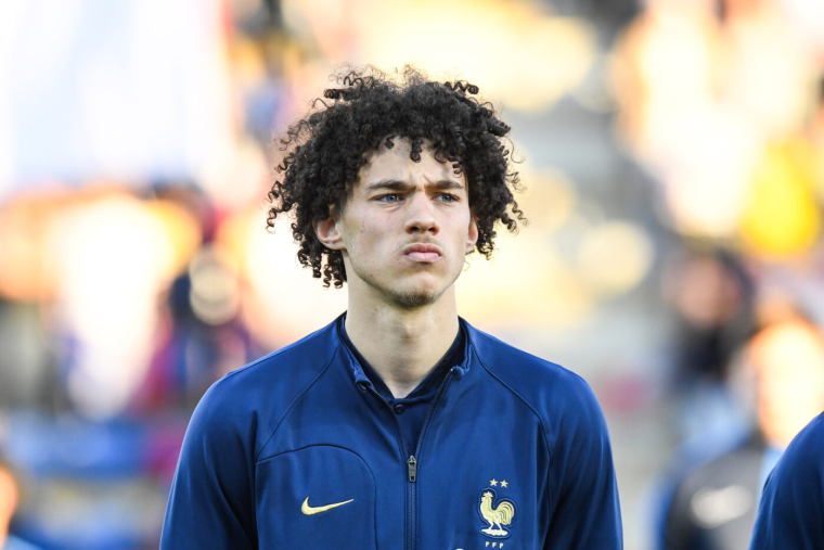 La liste des 23 Bleus avec Maghnes Akliouche et Rayan Cherki, mais sans Hugo Ekitike