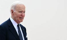 Joe Biden à Saint-Laurent-sur-Mer, le 6 juin 2024. ( AFP / MIGUEL MEDINA )