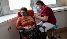 CORONAVIRUS: PLUS DE 3 MILLIONS DE VACCINATIONS EFFECTUÉES EN FRANCE