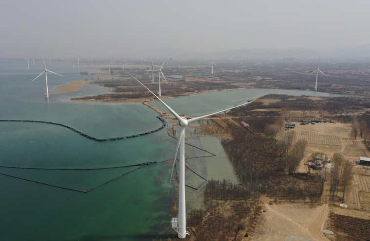 China's wind power manufacturers are beginning to make headway overseas ( AFP / Adek BERRY )