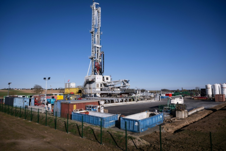 Le site de forage géothermique exploité par Lithium de France à Betschdorf, dans le Bas-Rhin, le 2 mars 2026 ( AFP / SEBASTIEN BOZON )