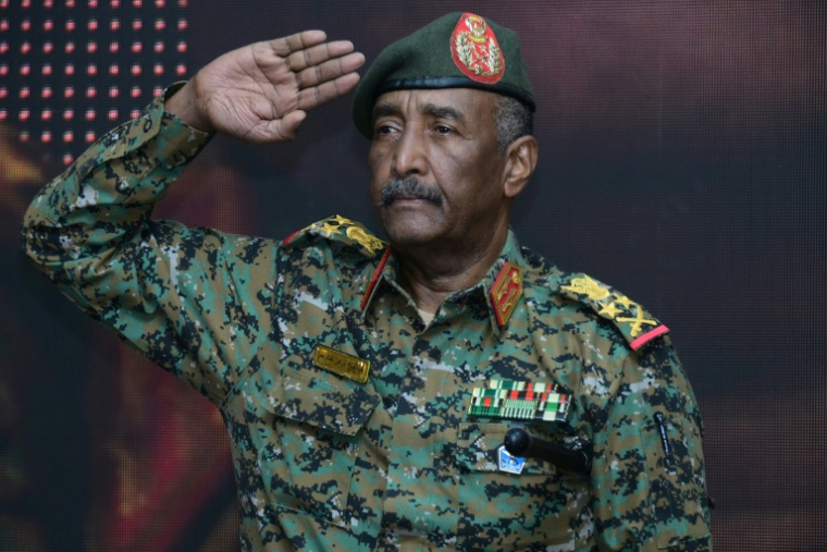 Le chef de l'armée soudanaise, le général Abdel Fattah al-Burhane, à Port-Soudan le 29 avril 2025 ( AFP / - )