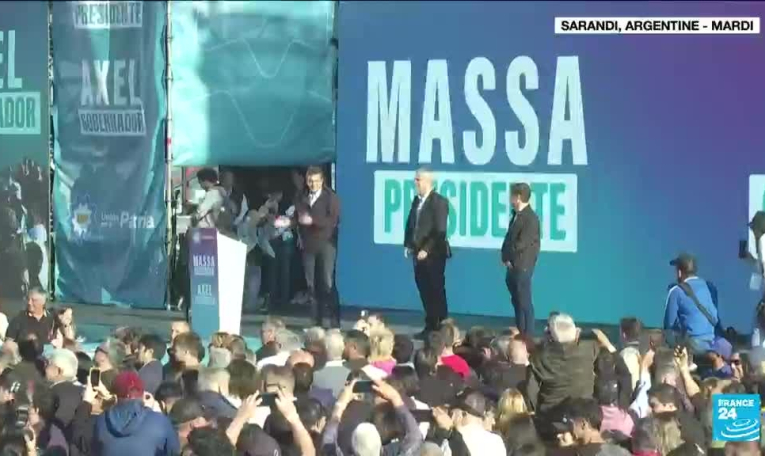 Présidentielle en Argentine : trois candidats favoris