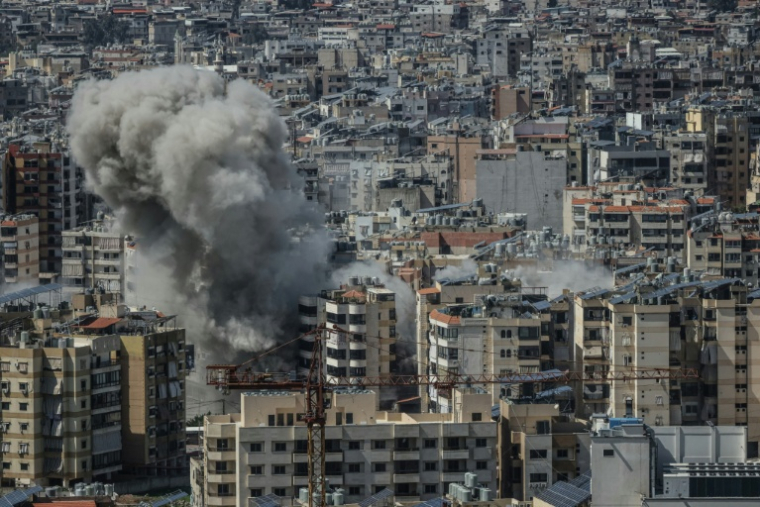 Une frappe aérienne israélienne sur la banlieue sud de Beyrouth, le 17 mars 2026 au Liban ( AFP / ibrahim amro )