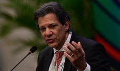 Fernando Haddad, ministre des Finances brésilien, lors d'une réunion du G20 le 26 juillet 2024 à Rio de Janeiro, au Brésil. ( AFP / PABLO PORCIUNCULA )