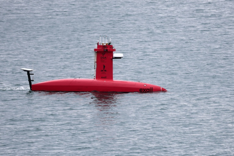 Le drone sous-marin Exail lors d'une démonstration au centre d'expertise et d'essais DGA Techniques Navales à Toulon, le 22 janvier 2026 dans le Var ( AFP / Thibaud MORITZ )