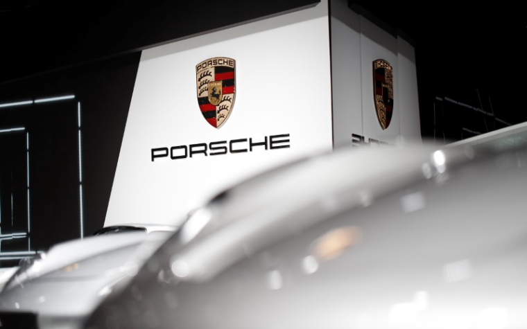 PORSCHE SE RISQUE DES POURSUITES AUX ÉTATS-UNIS SUR LES ÉMISSIONS DE SES DIESEL