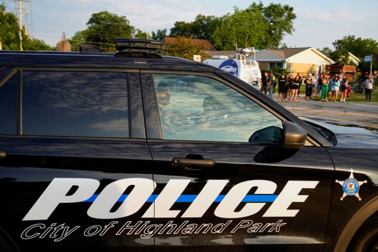 ETATS-UNIS: L'AUTEUR PRÉSUMÉ DE LA FUSILLADE PRÈS DE CHICAGO ARRÊTÉ