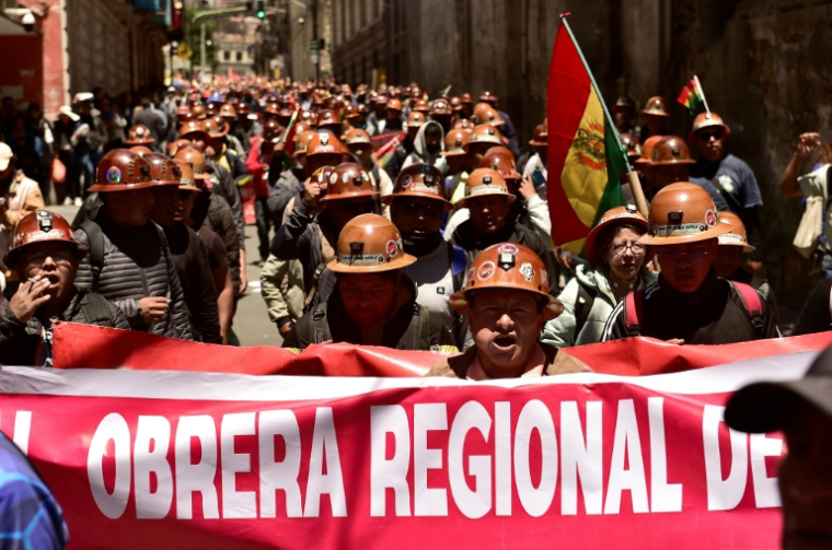 Des manifestants participent à un rassemblement contre la suppression par le gouvernement des subventions aux carburants, à La Paz, le 5 janvier 2026 ( AFP / Jorge BERNAL                       )