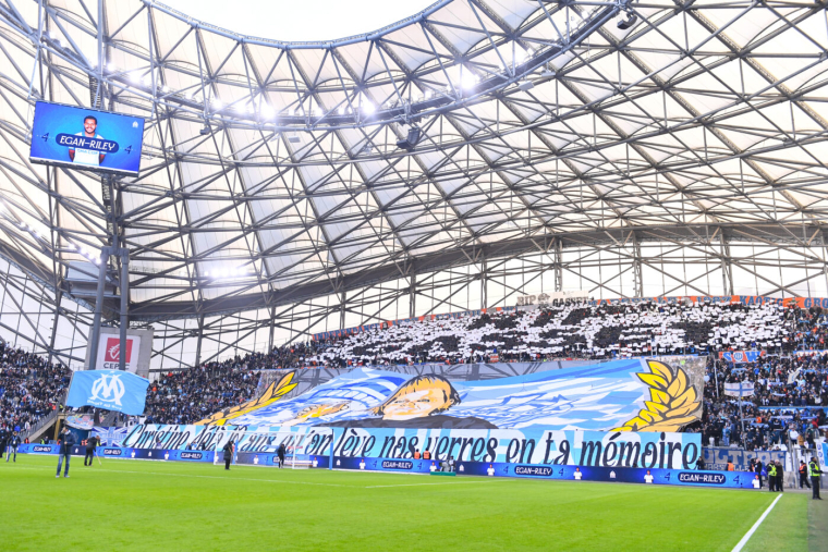 Le magnifique hommage du Vélodrome à Jean-Louis Gasset