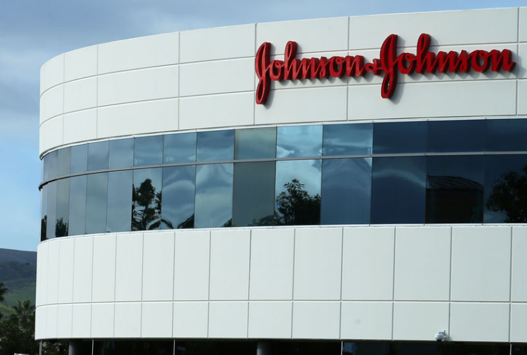 LA FDA APPROUVE L'ANTIDÉPRESSEUR EN SPRAY NASAL DE J&J