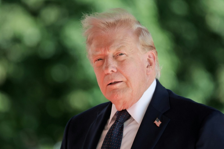 Le président américain Donald Trump arrive au sommet du G7 à Evian, le 15 juin 2026 en Haute-Savoie ( POOL / Christian Hartmann )