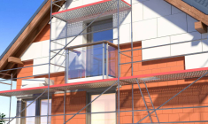 Faut-il rénover un logement avant de le vendre ? / iStock.com - KangeStudio