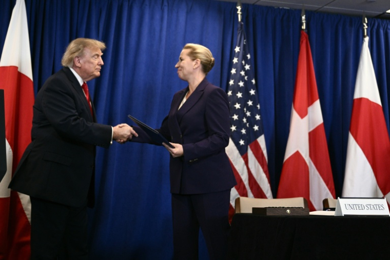Le président américain Donald Trump et la Première ministre danoise Mette Frederiksen le 22 septembre 2026 au siège de l'ONU à New York ( AFP / Brendan SMIALOWSKI )