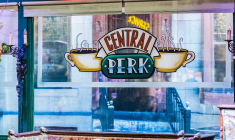 Le casting originel de Friends se réunit pour un ultime épisode diffusé sur HBO Max le 27 mai 2021 crédit photo : Shutterstock