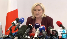 Présidentielle 2022 : Marine Le Pen présente son référendum d'initiative citoyenne