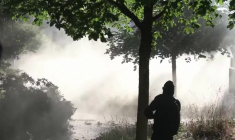 Des manifestants anti G7 affrontent la police à Genève
