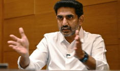 Le ministre des Technologies de l'information de l'Etat indien de l'Andhra Pradesh, dans le sud-est du pays, Nara Lokesh, le 4 janvier 2026 lors d'un entretien à l'AFP à New Delhi ( AFP / Arun SANKAR )