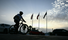 Passage entre l'Espagne et Gibraltar le 15 juillet 2026 à l'entrée en vigueur d'un traité de libre circulation entre l'enclave britannique de Gibraltar et l'Espagne ( AFP / JORGE GUERRERO )
