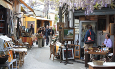 Aux Puces de Saint-Ouen, le mètre carré peut dépasser 10.000 euros (Crédit photo: Paris-Sharing - Flickr)