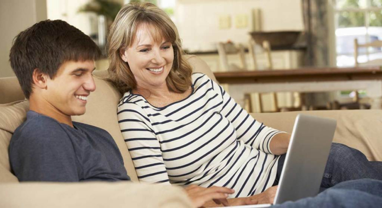 Il est possible d'ouvrir un compte pour investir en Bourse en quelques jours. (© Adobestock)