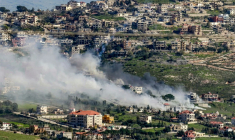 Le village de Khiam, dans le sud du Liban, visé par des opérations militaires israéliennes le 17 mars 2026 ( AFP / - )