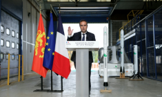 Le Premier ministre Sébastien Lecornu à Vernon dans l'Eure, dans une usine de fusées réutilisables de la start-up française MaiaSpace, le 4 septembre 2026 ( AFP / Thomas SAMSON )