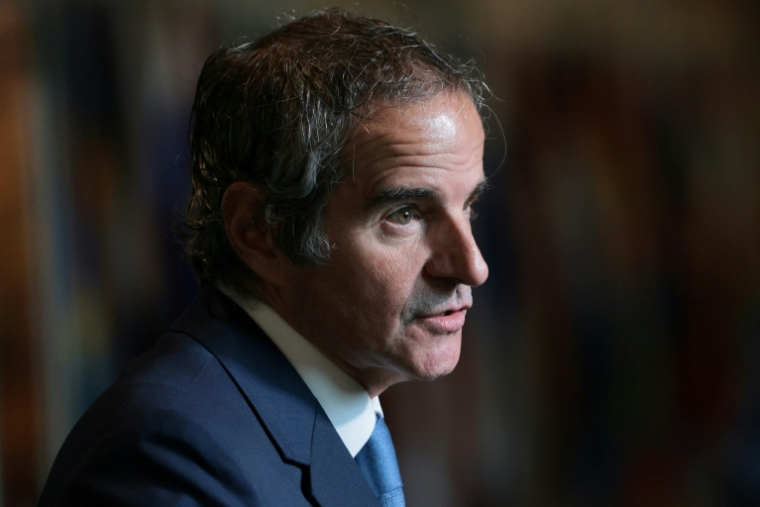 Le patron de l'Agence internationale pour l'Energie atomique (AIEA), Rafael Grossi, s'adresse à la presse au siège des Nations unies, le 21 avril 2026, à New York ( GETTY IMAGES NORTH AMERICA / Michael M. Santiago )