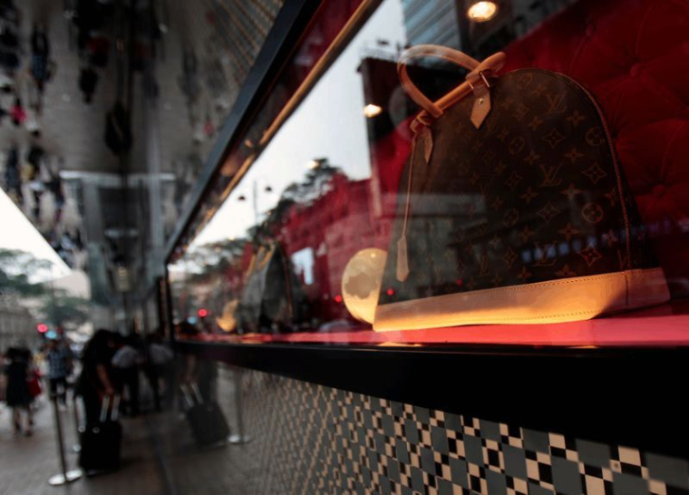 LE CORONAVIRUS ASSOMBRIT LES PERSPECTIVES DE L'INDUSTRIE DU LUXE POUR 2020