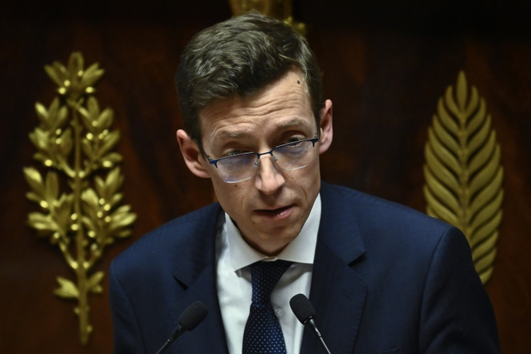 Le ministre de l'Éducation Édouard Geffray à Paris le 28 octobre 2026 ( AFP / JULIEN DE ROSA )