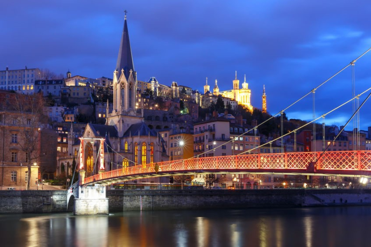 Après Paris et Lille, trois nouvelles villes vont instaurer l'encadrement des loyers prévu par la loi ELAN (Crédit photo: 123RF)