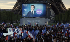 FRANCE 2022: MACRON RECONDUIT À L'ELYSÉE AVEC PLUS DE 58%